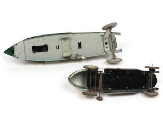 Lot 97 - DIVERS (2)