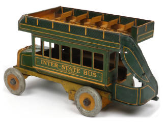 Lot 135 - STRAUSS (USA) (1)