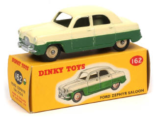 Lot 655 - DINKY TOYS (GB) (1)