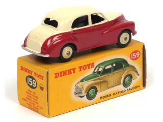 Lot 653 - DINKY TOYS (GB) (1)