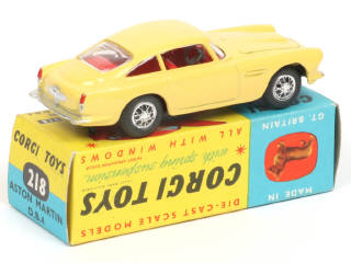 Lot 490 - CORGI TOYS (GB) (1)