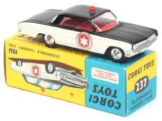 Lot 501 - CORGI TOYS (GB) (1)