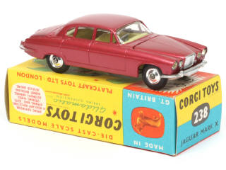 Lot 502 - CORGI TOYS (GB) (1)