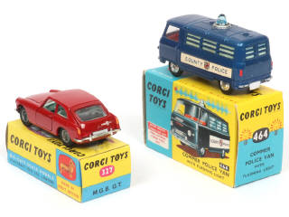Lot 530 - CORGI TOYS (GB) (2)