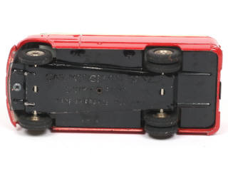 Lot 636 - DINKY TOYS (FRANCE) (1)