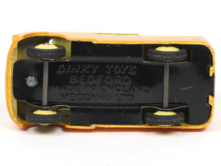 Lot 687 - DINKY TOYS (GB) (1)