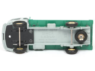 Lot 638 - DINKY TOYS (FRANCE) (1)