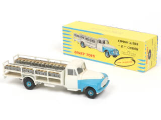 Lot 641 - DINKY TOYS (FRANCE) (1)