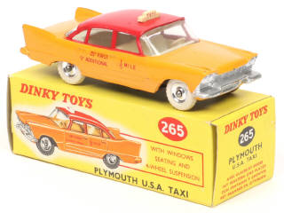 Lot 680 - DINKY TOYS (GB) (1)