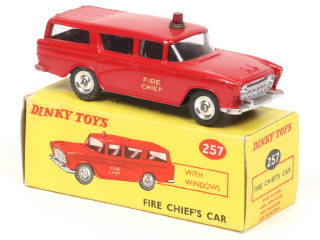 Lot 678 - DINKY TOYS (GB) (1)