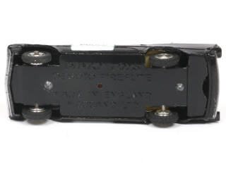 Lot 676 - DINKY TOYS (GB) (1)