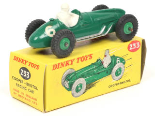 Lot 649 - DINKY TOYS (GB) (1)