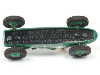 Lot 649 - DINKY TOYS (GB) (1)