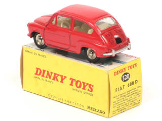 Lot 623 - DINKY TOYS (FRANCE) (1)