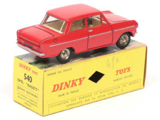 Lot 633 - DINKY TOYS (FRANCE) (1)