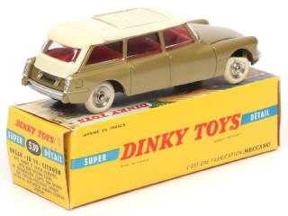 Lot 632 - DINKY TOYS (FRANCE) (1)