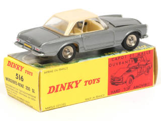 Lot 622 - DINKY TOYS (FRANCE) (1)