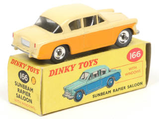 Lot 657 - DINKY TOYS (GB) (1)