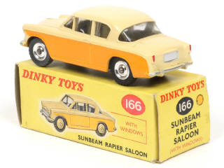 Lot 657 - DINKY TOYS (GB) (1)