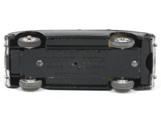 Lot 677 - DINKY TOYS (GB) (1)