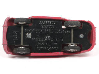 Lot 667 - DINKY TOYS (GB) (1)