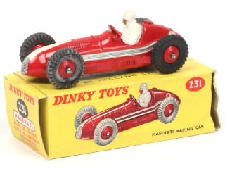 Lot 647 - DINKY TOYS (GB) (1)