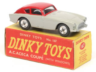 Lot 658 - DINKY TOYS (GB) (1)