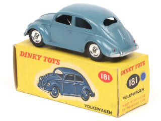 Lot 666 - DINKY TOYS (GB) (1)