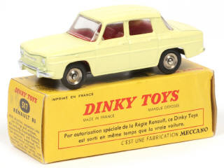 Lot 606 - DINKY TOYS (FRANCE) (1)