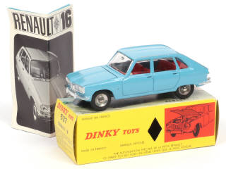 Lot 631 - DINKY TOYS (FRANCE) (1)