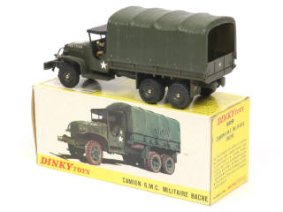 Lot 645 - DINKY TOYS (FRANCE) (1)