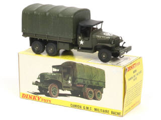 Lot 645 - DINKY TOYS (FRANCE) (1)