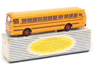 Lot 697 - DINKY TOYS (GB) (1)