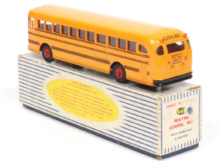 Lot 697 - DINKY TOYS (GB) (1)