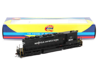 Lot 98 - ATHEARN 'HO' (USA) (1)