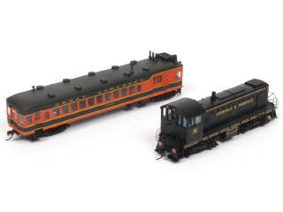 Lot 23 - DIVERS 'HO' (2)