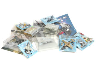 Lot 322 - DIVERS (15)