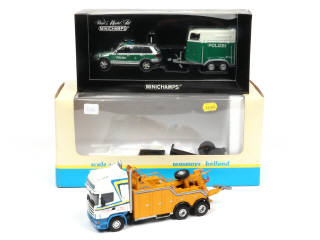 Lot 119 - DIVERS (3)