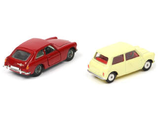 Lot 244 - CORGI TOYS (GB) (2)