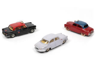 Lot 223 - DINKY TOYS (FRANCE) (3)