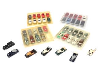 Lot 177 - DIVERS (HO) (46)