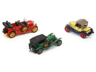 Lot 269 - DIVERS (GB) (3)