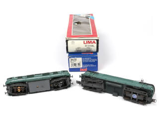 Lot 71 - DIVERS (HO) (2)