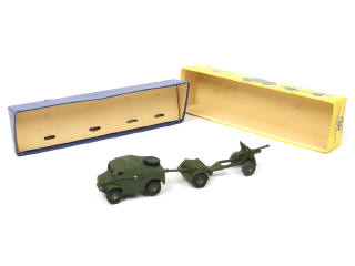 Lot 263 - DINKY TOYS (GB) (1)