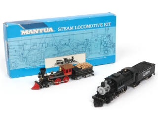 Lot 64 - DIVERS 'HO' (2)