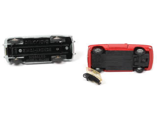 Lot 234 - DINKY TOYS (FRANCE) (2)