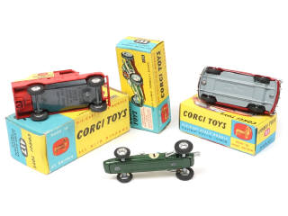 Lot 257 - CORGI TOYS (GB) (3)