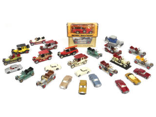 Lot 179 - MATCHBOX (27)