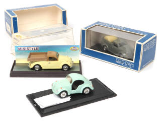 Lot 127 - MINISTYLE (FRANCE) (3)
