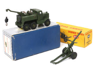 Lot 337 - DINKY TOYS (GB) (2)